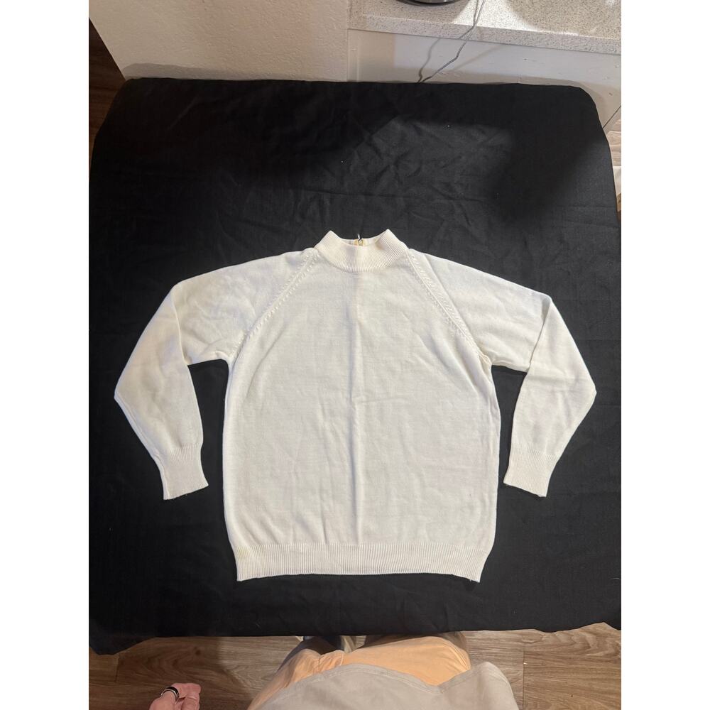 Vintage White Sweater Your Barbra Sue Original by Imperial Korea